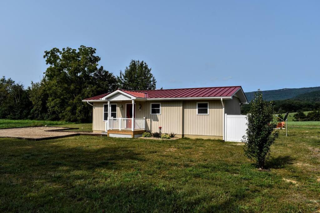 Вилла Holly Tree Retreat Located In Beautiful Luray, Va. Экстерьер фото